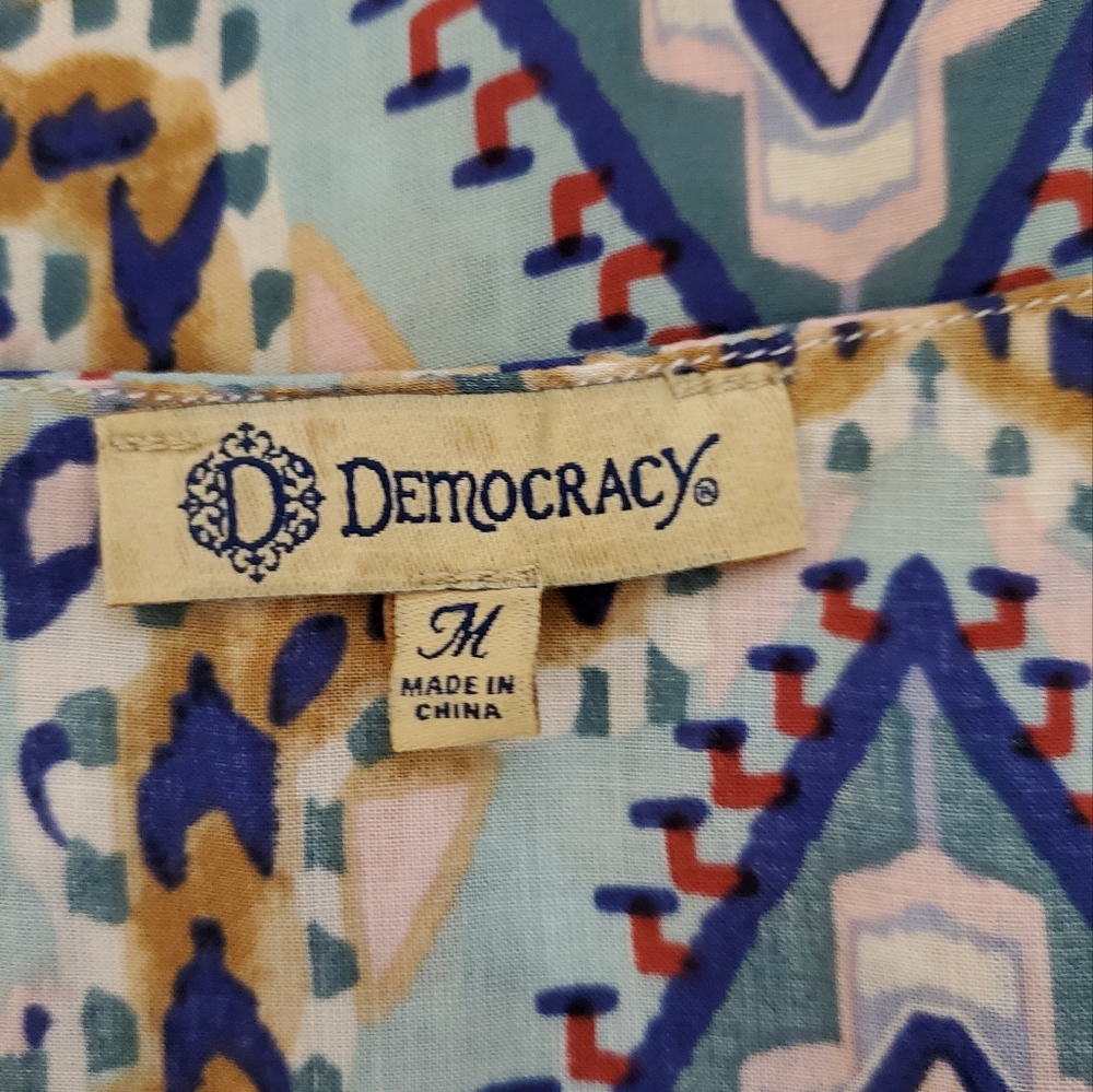 Democracy | Women's Multi-Color And Pattern Cold-… - image 5